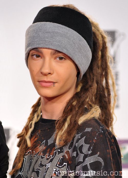 Том каулитц в 2010 году. Tom Kaulitz. Том Каулитц 2007. Tokio Hotel том Каулитц. Tokio Hotel 2007 том Каулитц.